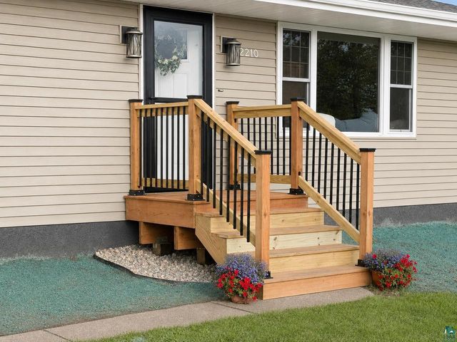 2210 Ohio Ave, Superior, WI 54880
