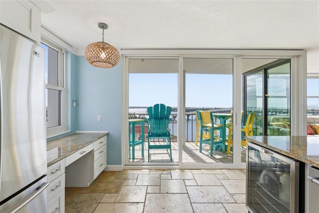 6265 SUN BOULEVARD 1204, St Petersburg, FL 33715