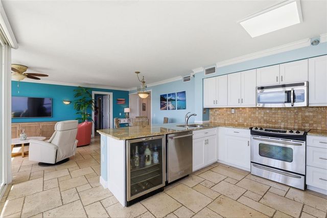 6265 SUN BOULEVARD 1204, St Petersburg, FL 33715