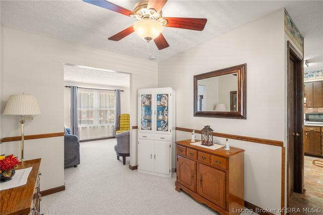 3609 Gray Fox Drive, New Albany, IN 47150