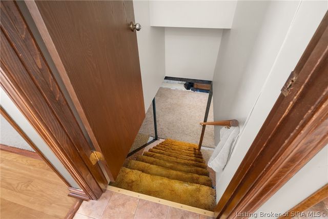 3609 Gray Fox Drive, New Albany, IN 47150