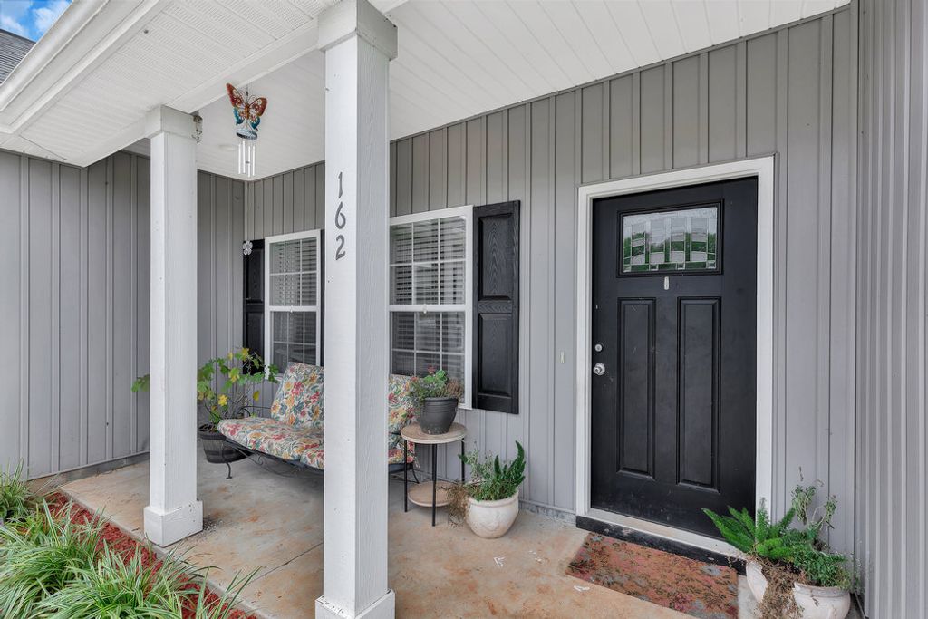 162 Old Station Road, West Union, SC 29696