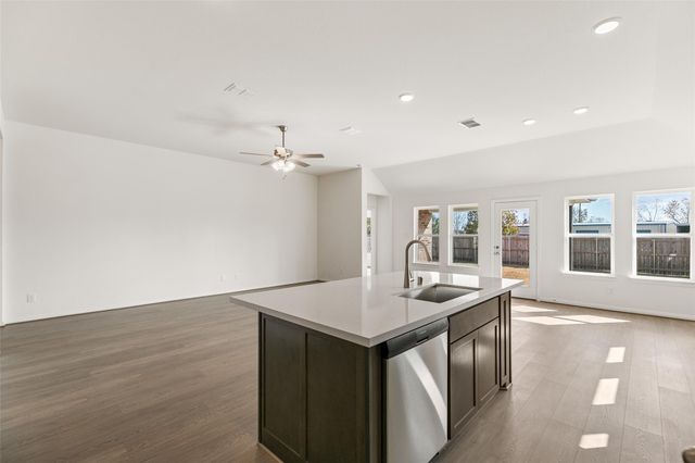 4908 Blue Pearl Lane, League City, TX 77573