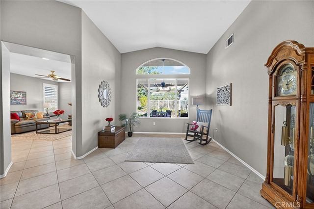 39256 Beringer, Murrieta, CA 92563