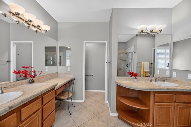 39256 Beringer, Murrieta, CA 92563