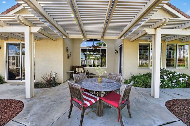 39256 Beringer, Murrieta, CA 92563