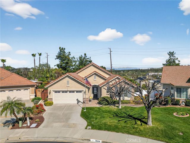 39256 Beringer, Murrieta, CA 92563