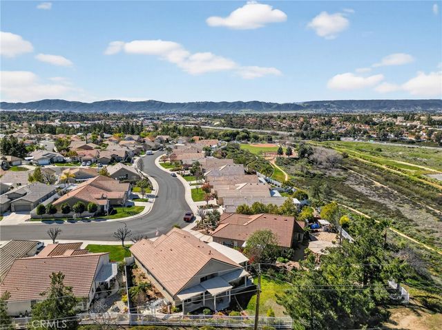 39256 Beringer, Murrieta, CA 92563