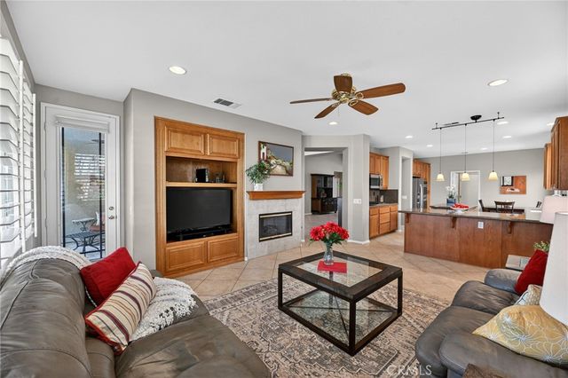 39256 Beringer, Murrieta, CA 92563