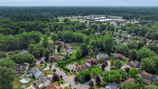 3 Silver Maple Court, Amherst, NY 14068