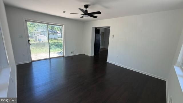 8626 LESLIE AVE, Lanham, MD 20706