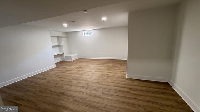 8626 LESLIE AVE, Lanham, MD 20706