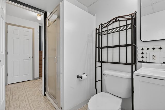 3915 Maple Avenue, Mchenry, IL 60050