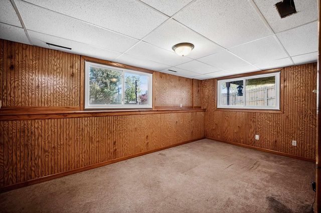 500 HARDING Street, Stoughton, WI 53589