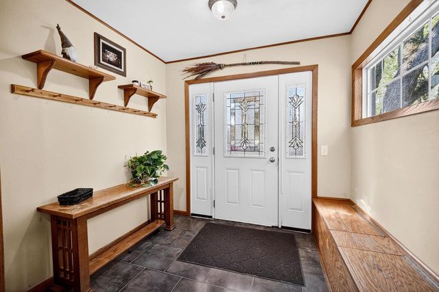 500 HARDING Street, Stoughton, WI 53589