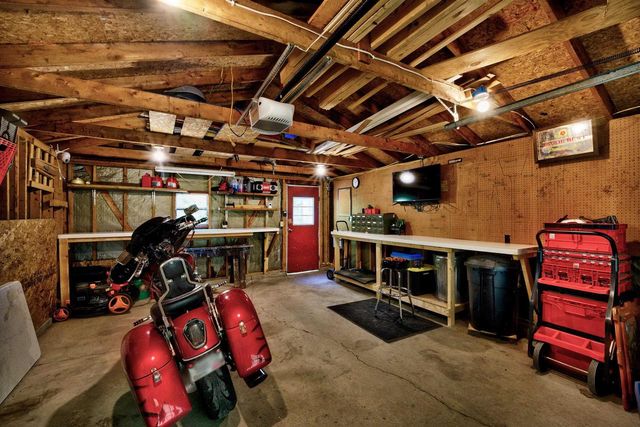 500 HARDING Street, Stoughton, WI 53589