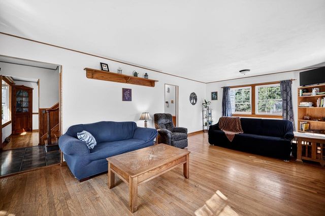500 HARDING Street, Stoughton, WI 53589