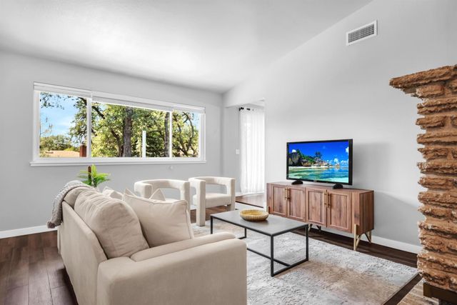 954 King John Way, El Dorado Hills, CA 95762