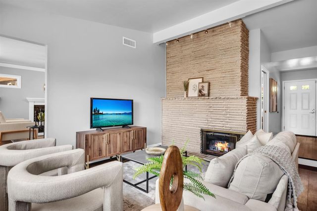 954 King John Way, El Dorado Hills, CA 95762