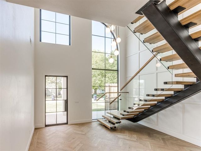 812 NW 45th Street, Oklahoma City, OK 73118