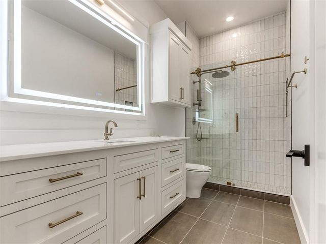 812 NW 45th Street, Oklahoma City, OK 73118