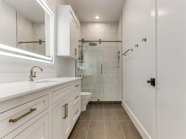812 NW 45th Street, Oklahoma City, OK 73118