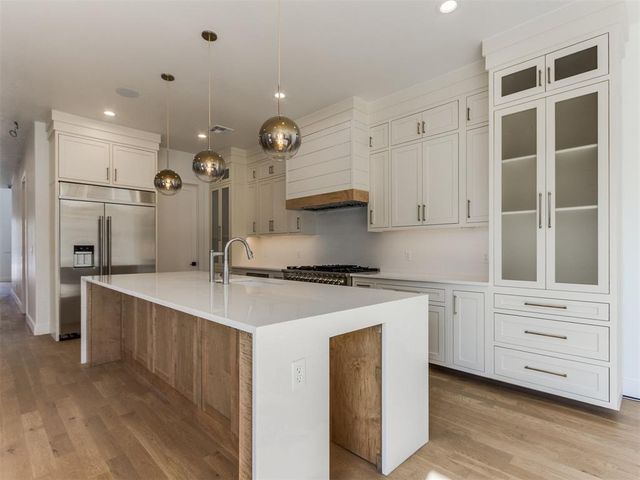 812 NW 45th Street, Oklahoma City, OK 73118