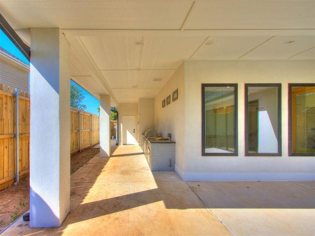 812 NW 45th Street, Oklahoma City, OK 73118