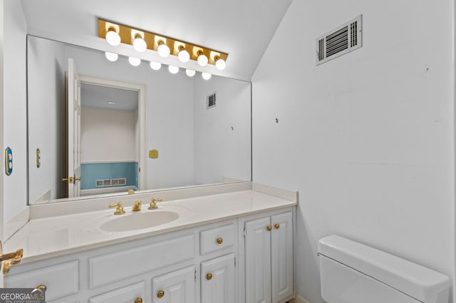 3231 Camp Branch Circle, Buford, GA 30519