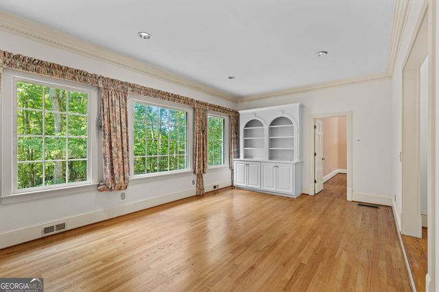 3231 Camp Branch Circle, Buford, GA 30519