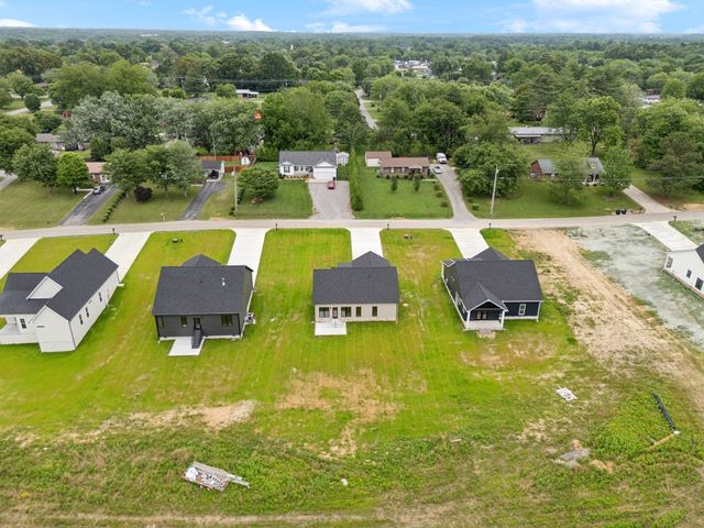 815 Oconner St, Smithville, TN 37166