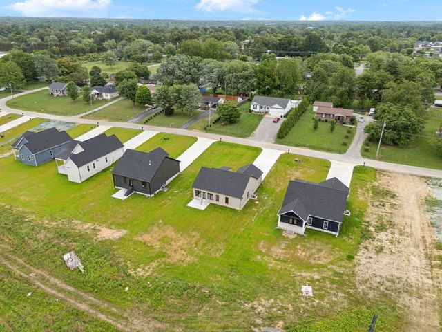 815 Oconner St, Smithville, TN 37166