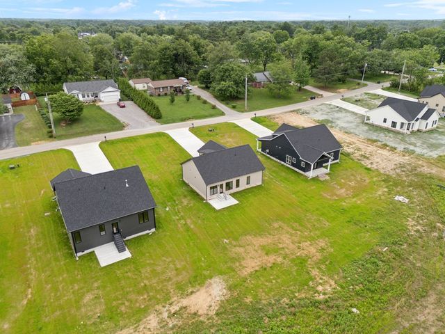 815 Oconner St, Smithville, TN 37166