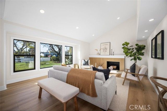 12672 Foster, Rossmoor Socal, CA 90720