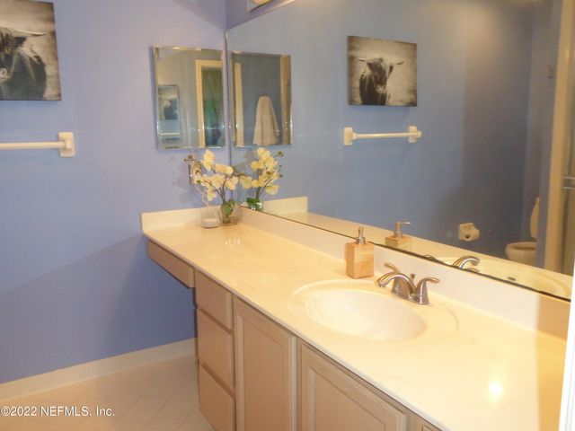 625 S 11TH Avenue S, Jacksonville Beach, FL 32250