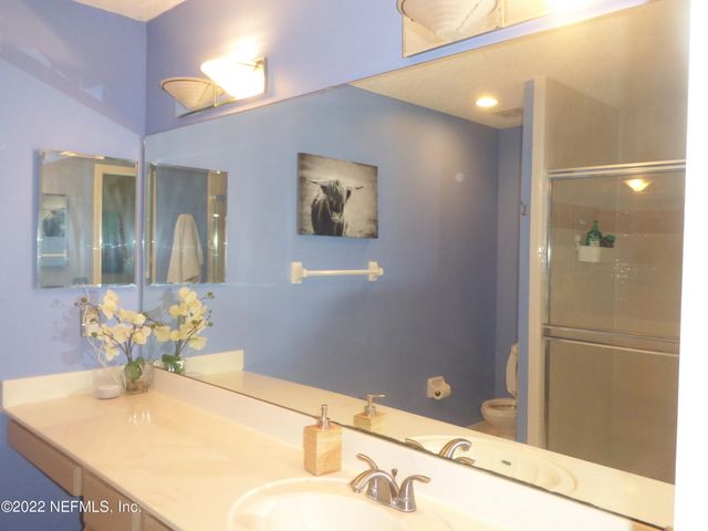 625 S 11TH Avenue S, Jacksonville Beach, FL 32250