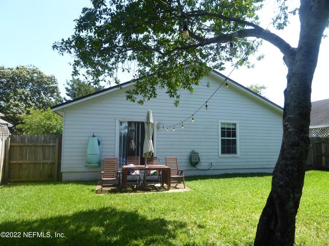 625 S 11TH Avenue S, Jacksonville Beach, FL 32250
