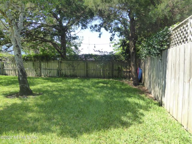 625 S 11TH Avenue S, Jacksonville Beach, FL 32250