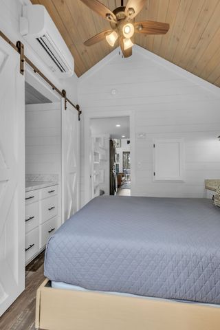 672 Waters Edge Way, Tracy City, TN 37387