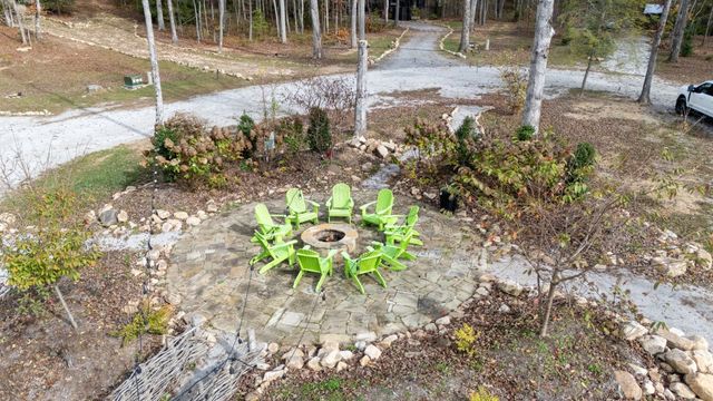 672 Waters Edge Way, Tracy City, TN 37387