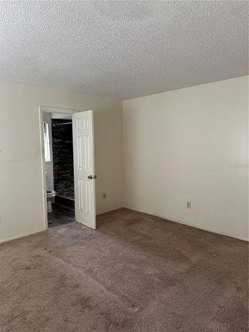 22 WINDTREE LANE 203, Winter Garden, FL 34787