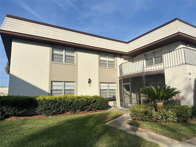 22 WINDTREE LANE 203, Winter Garden, FL 34787