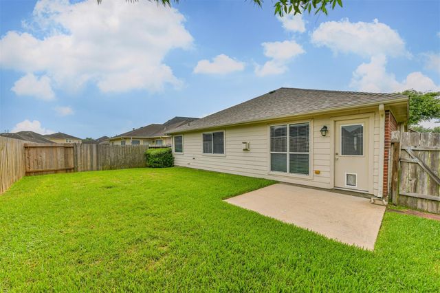 16 Morro Bay Drive, Manvel, TX 77578