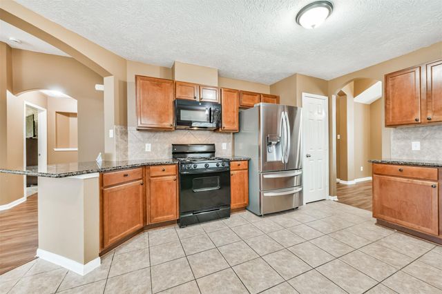 16 Morro Bay Drive, Manvel, TX 77578