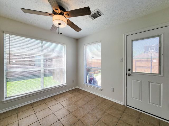 4112 Seminole Drive, Pearland, TX 77584