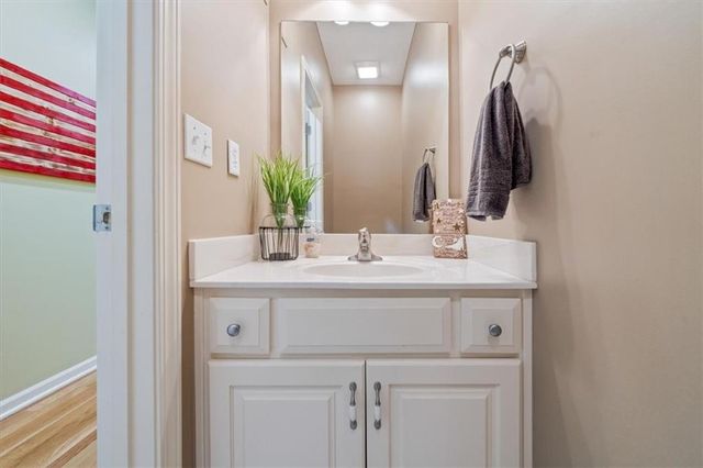7326 Charles Street, Shawnee, KS 66216