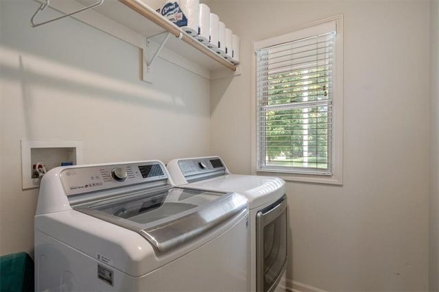 7326 Charles Street, Shawnee, KS 66216