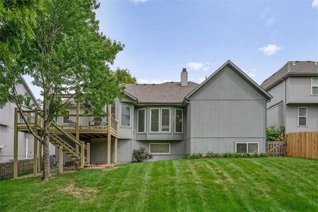 7326 Charles Street, Shawnee, KS 66216