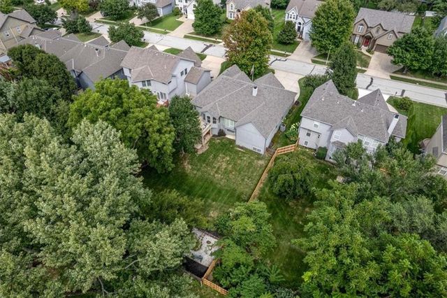 7326 Charles Street, Shawnee, KS 66216