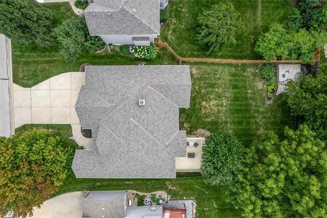 7326 Charles Street, Shawnee, KS 66216